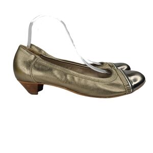 AGL gold metallic leather slip-on low-heel pumps w/silver cap toe size 40/9.5-10